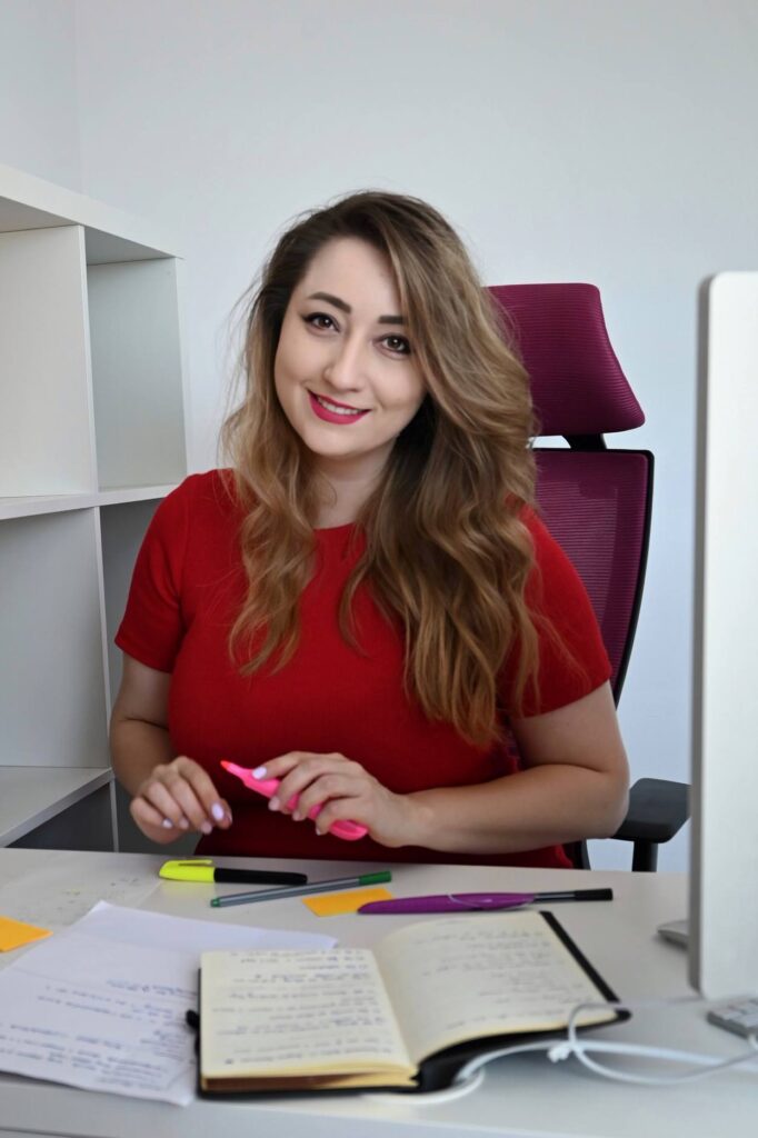 Click&Convert Mastermind Bianca Ionel 25184